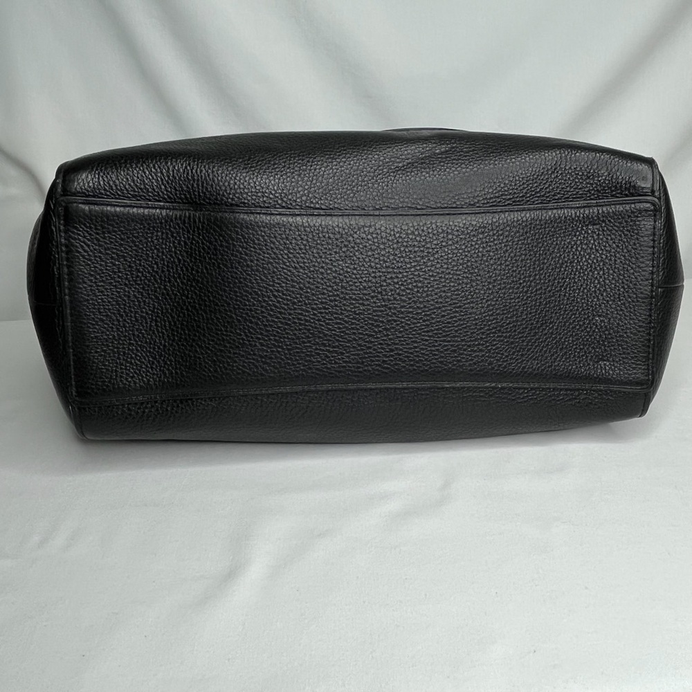 Coach Black Leather Shoulder Bag - Picture 7 of 16
